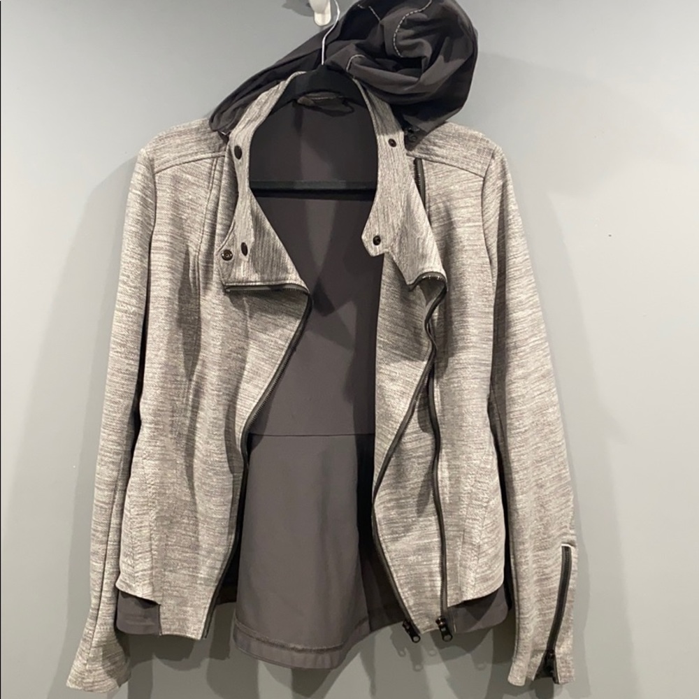 Lululemon Bust a Move Jacket